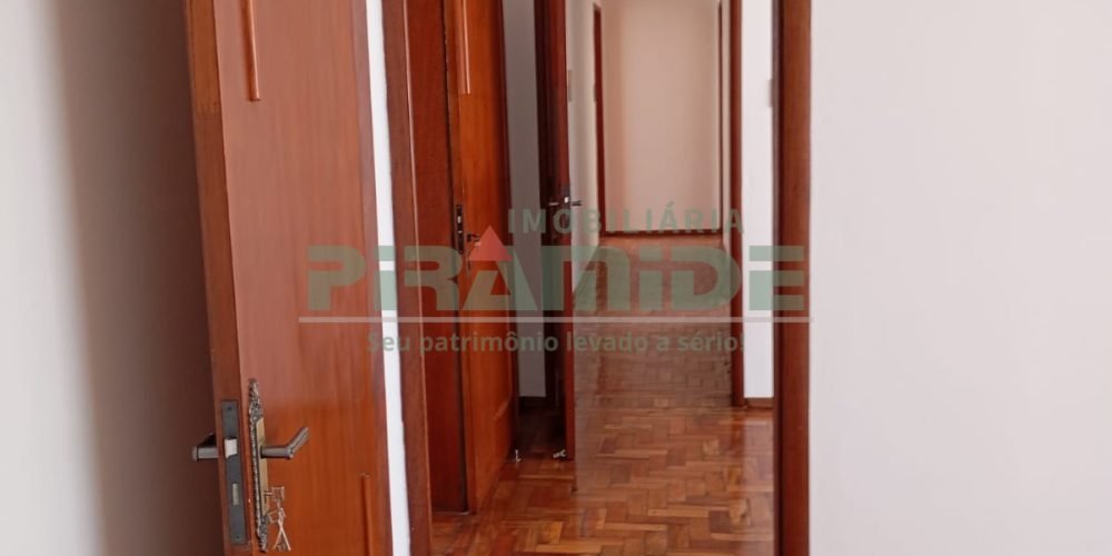 WhatsApp Image 2025-10-21 at 14.30.53 (1)