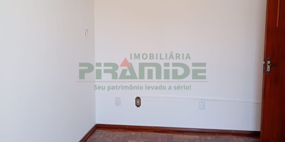 WhatsApp Image 2025-10-21 at 14.32.45 (1)