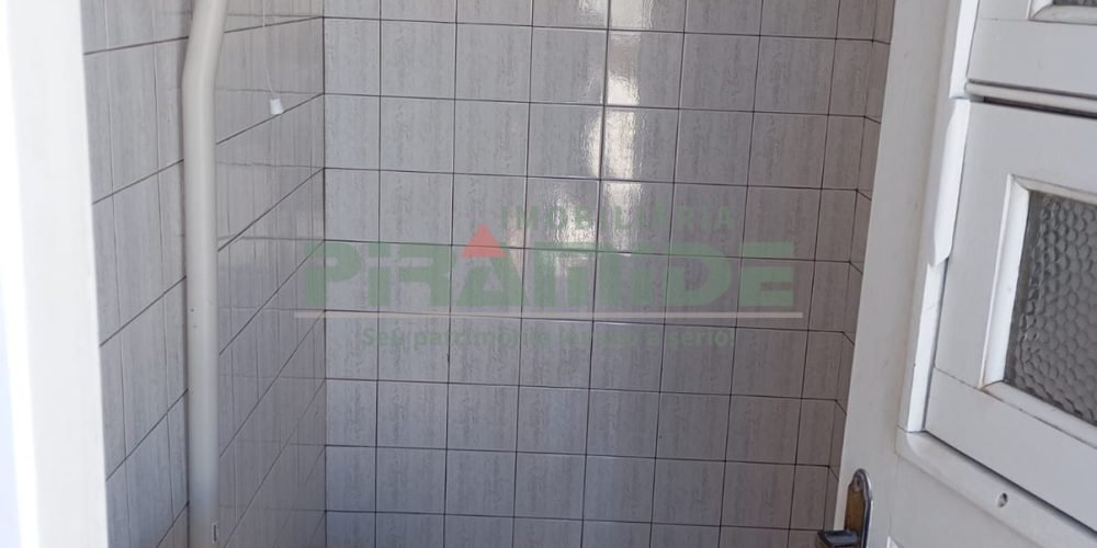 WhatsApp Image 2025-10-21 at 14.33.00